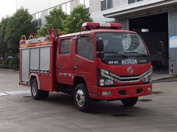 東風(fēng)藍(lán)牌水罐消防車